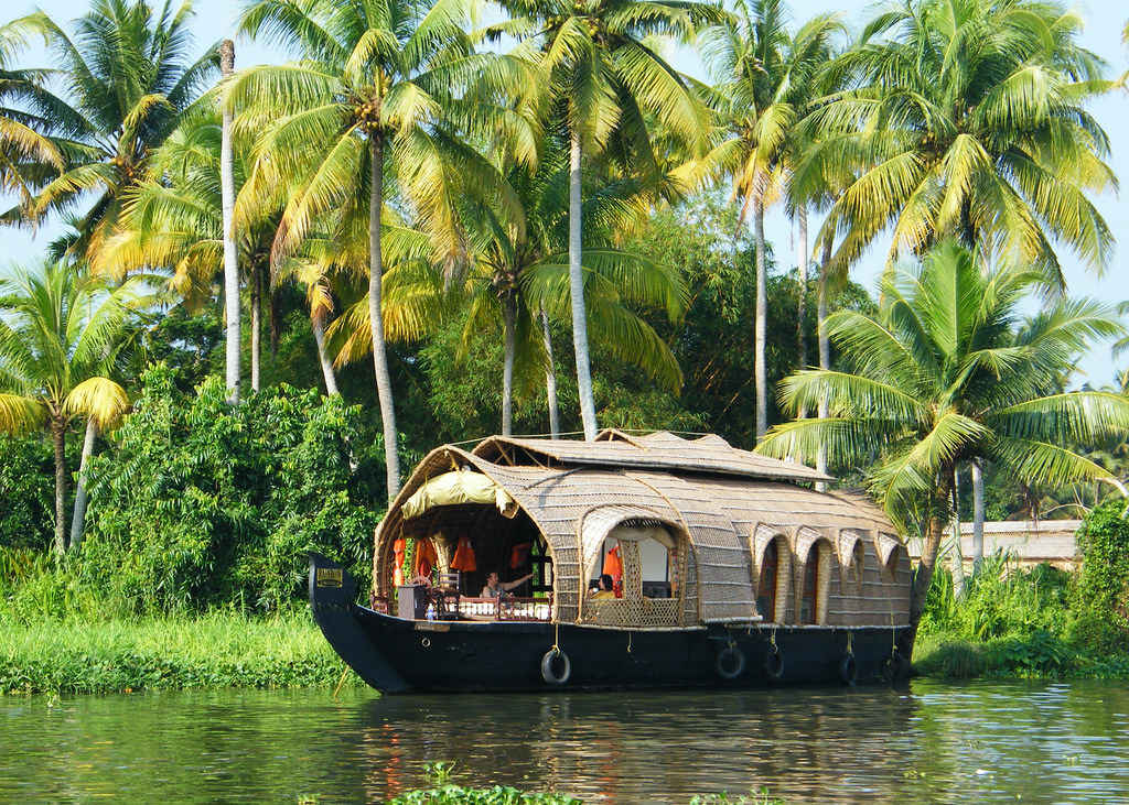 Offbeat Kerala & Karnataka